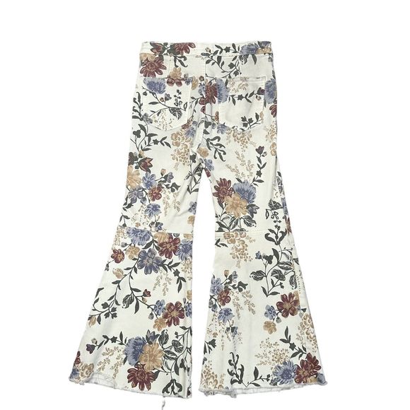 Free People We The Free Youthquake Printed Crop Flare Jeans Size 28 SMALL‎ FLAWS - Picture 2 of 10
